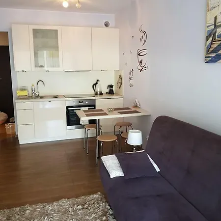 Polanki Apartment